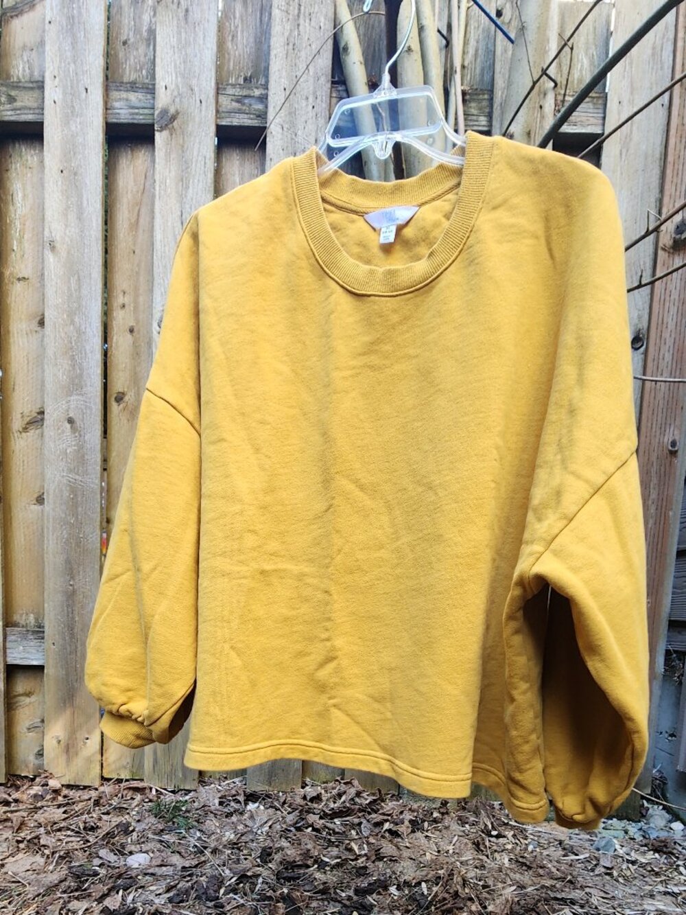 EUC Women's Time & Tru XL 16-18 Mustard 100% cotton popover cropped Crewneck